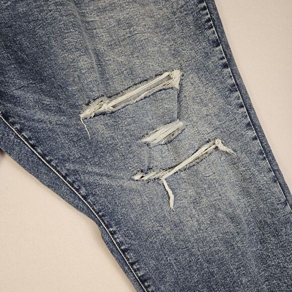 A.N.A Curvy High Rise Distressed Straight Jeans Womens 30W Stretch Denim Blue - Picture 6 of 13